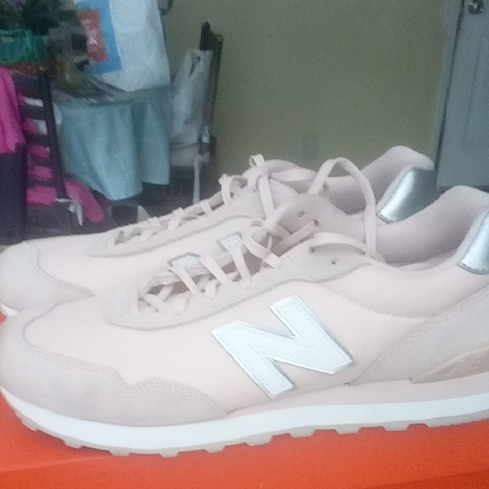 New Balance Women's Blush and Silver Sneakers - Picture 1 of 1